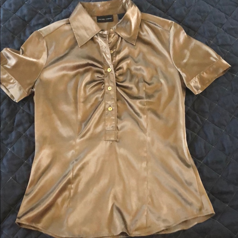 Button down top